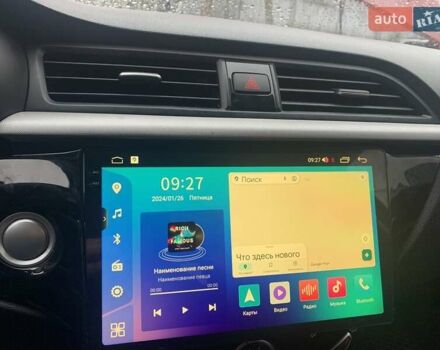 Красный Киа Рио, объемом двигателя 1.37 л и пробегом 51 тыс. км за 8880 $, фото 7 на Automoto.ua