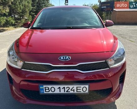 Красный Киа Рио, объемом двигателя 1.59 л и пробегом 150 тыс. км за 10495 $, фото 31 на Automoto.ua