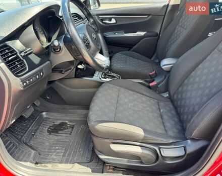 Красный Киа Рио, объемом двигателя 1.59 л и пробегом 73 тыс. км за 14299 $, фото 10 на Automoto.ua