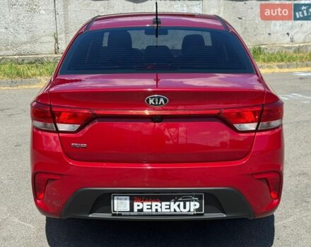 Красный Киа Рио, объемом двигателя 1.59 л и пробегом 73 тыс. км за 14299 $, фото 4 на Automoto.ua
