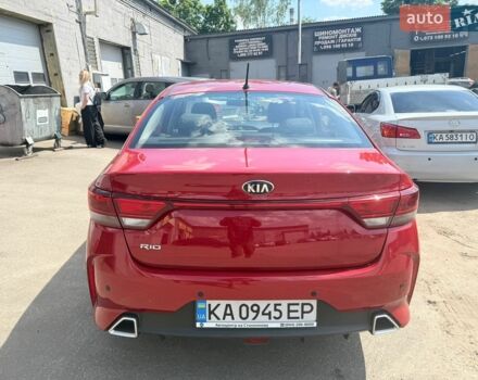 Красный Киа Рио, объемом двигателя 1.37 л и пробегом 10 тыс. км за 14800 $, фото 4 на Automoto.ua