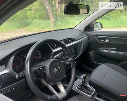 Красный Киа Рио, объемом двигателя 1.37 л и пробегом 51 тыс. км за 14777 $, фото 7 на Automoto.ua