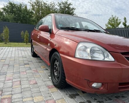 Червоний Кіа Ріо, об'ємом двигуна 1.5 л та пробігом 380 тис. км за 2000 $, фото 1 на Automoto.ua