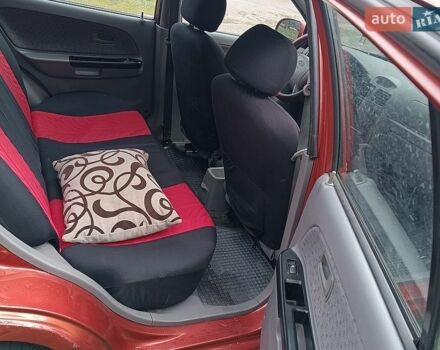 Красный Киа Рио, объемом двигателя 1.5 л и пробегом 276 тыс. км за 2900 $, фото 2 на Automoto.ua