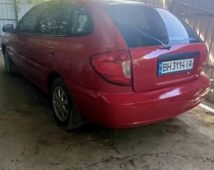 Червоний Кіа Ріо, об'ємом двигуна 1.5 л та пробігом 300 тис. км за 2850 $, фото 1 на Automoto.ua