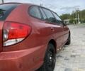 Червоний Кіа Ріо, об'ємом двигуна 1.5 л та пробігом 380 тис. км за 2000 $, фото 3 на Automoto.ua