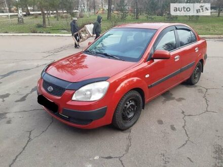 Кіа Ріо 2006 у Кривому Розі на Automoto.ua Червоний Кіа Ріо, об'ємом двигуна 1.4 л та пробігом 158 тис. км за 5400 $, фото 1 на Automoto.ua