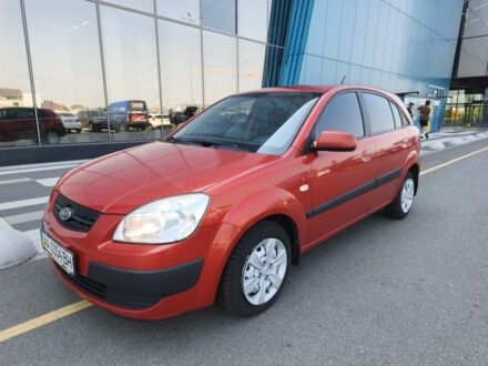 Красный Киа Рио, объемом двигателя 1.4 л и пробегом 280 тыс. км за 3622 $, фото 1 на Automoto.ua