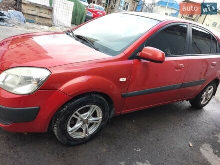 Красный Киа Рио, объемом двигателя 0 л и пробегом 200 тыс. км за 4000 $, фото 1 на Automoto.ua