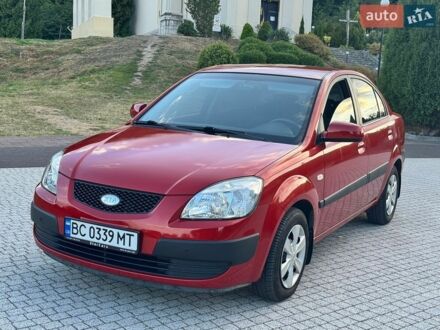 Красный Киа Рио, объемом двигателя 1.4 л и пробегом 69 тыс. км за 6400 $, фото 1 на Automoto.ua