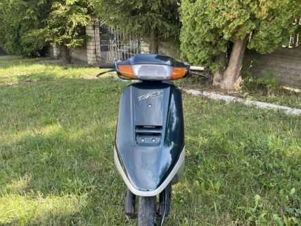 Червоний Кіа Ріо, об'ємом двигуна 1.4 л та пробігом 160 тис. км за 5000 $, фото 1 на Automoto.ua