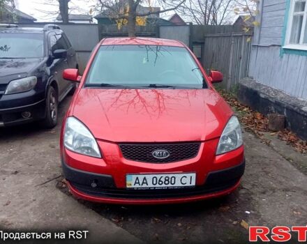 Червоний Кіа Ріо, об'ємом двигуна 1.4 л та пробігом 170 тис. км за 4499 $, фото 1 на Automoto.ua
