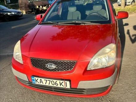 Красный Киа Рио, объемом двигателя 1.34 л и пробегом 191 тыс. км за 4700 $, фото 1 на Automoto.ua