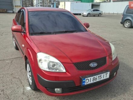 Красный Киа Рио, объемом двигателя 1.4 л и пробегом 174 тыс. км за 4400 $, фото 1 на Automoto.ua
