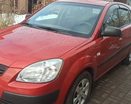 Красный Киа Рио, объемом двигателя 1.4 л и пробегом 250 тыс. км за 4300 $, фото 1 на Automoto.ua