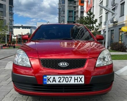 Красный Киа Рио, объемом двигателя 1.4 л и пробегом 119 тыс. км за 5100 $, фото 1 на Automoto.ua