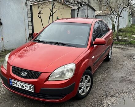 Красный Киа Рио, объемом двигателя 1.5 л и пробегом 198 тыс. км за 3999 $, фото 1 на Automoto.ua