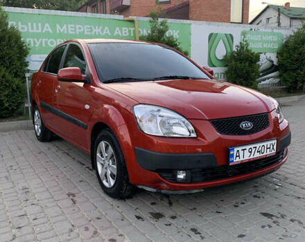 Червоний Кіа Ріо, об'ємом двигуна 1.4 л та пробігом 24 тис. км за 6800 $, фото 1 на Automoto.ua