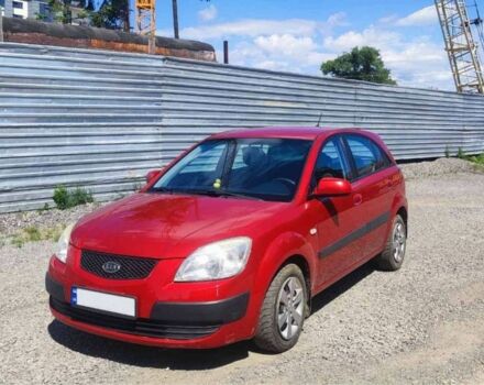 Червоний Кіа Ріо, об'ємом двигуна 0 л та пробігом 154 тис. км за 3650 $, фото 1 на Automoto.ua