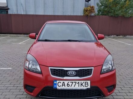 Кіа Ріо 2010 у Черкасах на Automoto.ua Червоний Кіа Ріо, об'ємом двигуна 1.3 л та пробігом 275 тис. км за 4300 $, фото 1 на Automoto.ua