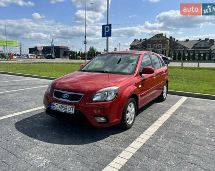 Красный Киа Рио, объемом двигателя 1.4 л и пробегом 121 тыс. км за 6200 $, фото 1 на Automoto.ua