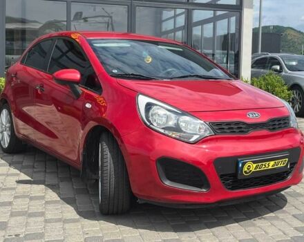 Красный Киа Рио, объемом двигателя 1.2 л и пробегом 265 тыс. км за 6500 $, фото 1 на Automoto.ua