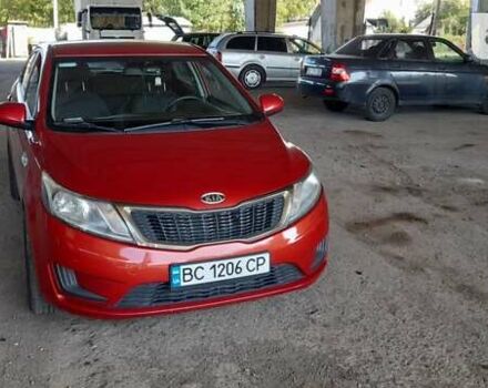 Красный Киа Рио, объемом двигателя 1.4 л и пробегом 319 тыс. км за 5700 $, фото 1 на Automoto.ua