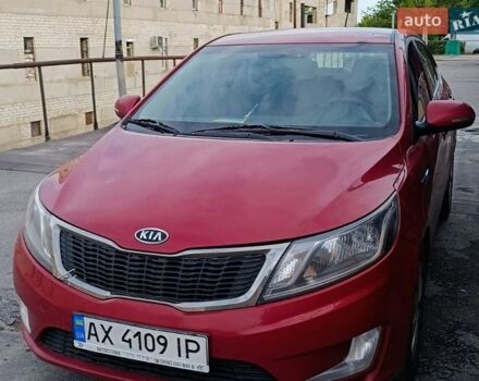 Красный Киа Рио, объемом двигателя 1.59 л и пробегом 272 тыс. км за 5850 $, фото 1 на Automoto.ua
