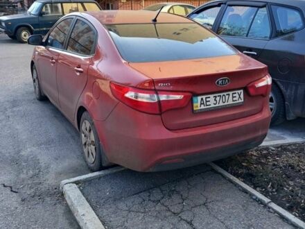 Красный Киа Рио, объемом двигателя 1.4 л и пробегом 140 тыс. км за 9500 $, фото 1 на Automoto.ua