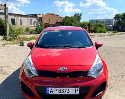 Красный Киа Рио, объемом двигателя 1.1 л и пробегом 19600 тыс. км за 5800 $, фото 1 на Automoto.ua