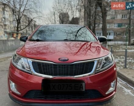 Червоний Кіа Ріо, об'ємом двигуна 1.59 л та пробігом 137 тис. км за 7500 $, фото 1 на Automoto.ua