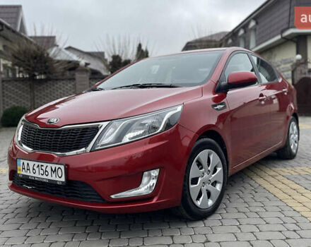 Красный Киа Рио, объемом двигателя 1.59 л и пробегом 113 тыс. км за 9700 $, фото 1 на Automoto.ua