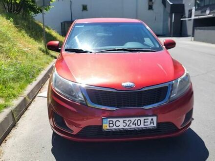 Киа Рио 2013 в Львове на Automoto.ua Красный Киа Рио, объемом двигателя 1.4 л и пробегом 126 тыс. км за 7900 $, фото 1 на Automoto.ua
