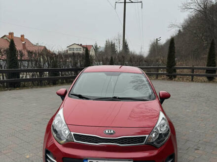 Червоний Кіа Ріо, об'ємом двигуна 1.4 л та пробігом 100 тис. км за 7700 $, фото 1 на Automoto.ua