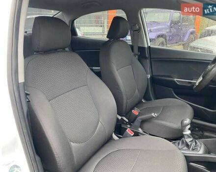 Киа Рио, объемом двигателя 14 л и пробегом 132 тыс. км за 7600 $, фото 18 на Automoto.ua