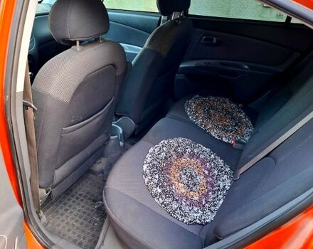 Киа Рио, объемом двигателя 1.4 л и пробегом 183 тыс. км за 4500 $, фото 2 на Automoto.ua