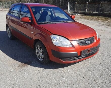Киа Рио, объемом двигателя 0 л и пробегом 214 тыс. км за 2150 $, фото 3 на Automoto.ua