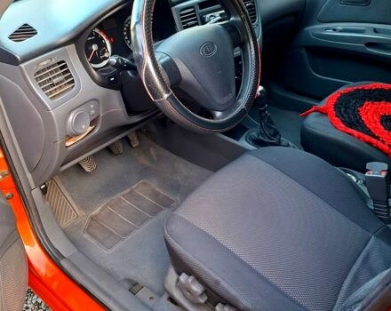 Киа Рио, объемом двигателя 1.4 л и пробегом 183 тыс. км за 4500 $, фото 1 на Automoto.ua