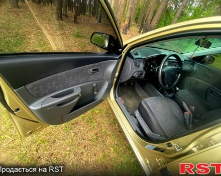 Киа Рио, объемом двигателя 1.4 л и пробегом 190 тыс. км за 3500 $, фото 11 на Automoto.ua