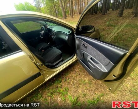 Киа Рио, объемом двигателя 1.4 л и пробегом 190 тыс. км за 3500 $, фото 12 на Automoto.ua