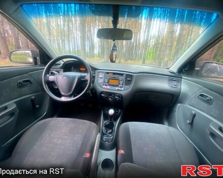 Киа Рио, объемом двигателя 1.4 л и пробегом 190 тыс. км за 3500 $, фото 10 на Automoto.ua