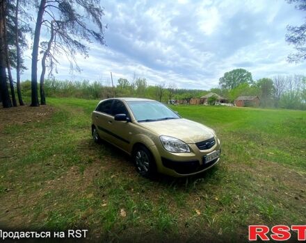 Киа Рио, объемом двигателя 1.4 л и пробегом 190 тыс. км за 3500 $, фото 5 на Automoto.ua