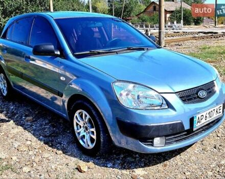 Киа Рио, объемом двигателя 1.4 л и пробегом 174 тыс. км за 3900 $, фото 2 на Automoto.ua