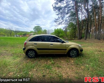 Киа Рио, объемом двигателя 1.4 л и пробегом 190 тыс. км за 3500 $, фото 4 на Automoto.ua