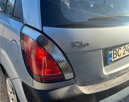 Киа Рио, объемом двигателя 1.4 л и пробегом 193 тыс. км за 3150 $, фото 10 на Automoto.ua