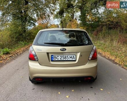 Киа Рио, объемом двигателя 1.4 л и пробегом 112 тыс. км за 5350 $, фото 5 на Automoto.ua