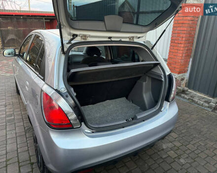 Кіа Ріо, об'ємом двигуна 1.4 л та пробігом 201 тис. км за 4700 $, фото 9 на Automoto.ua