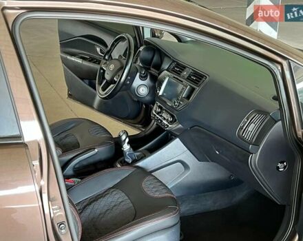 Киа Рио, объемом двигателя 1.1 л и пробегом 170 тыс. км за 6150 $, фото 19 на Automoto.ua