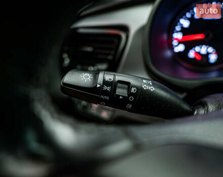 Киа Рио, объемом двигателя 1.4 л и пробегом 96 тыс. км за 15075 $, фото 14 на Automoto.ua