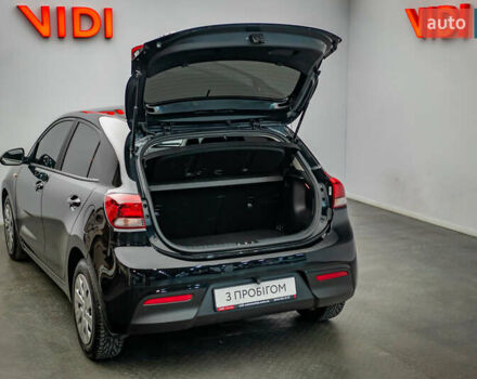 Кіа Ріо, об'ємом двигуна 1.4 л та пробігом 100 тис. км за 13563 $, фото 5 на Automoto.ua